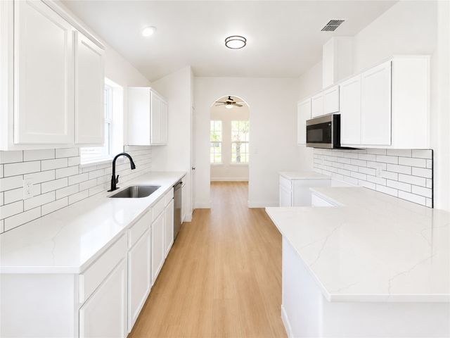 1511 Jacksons Run, Greenville, TX 75402