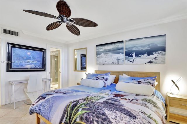 2731 NE 14th St Cswy 115, Pompano Beach, FL 33062