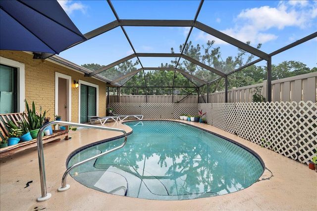5715 Golden Eagle Circle, Palm Beach Gardens, FL 33418