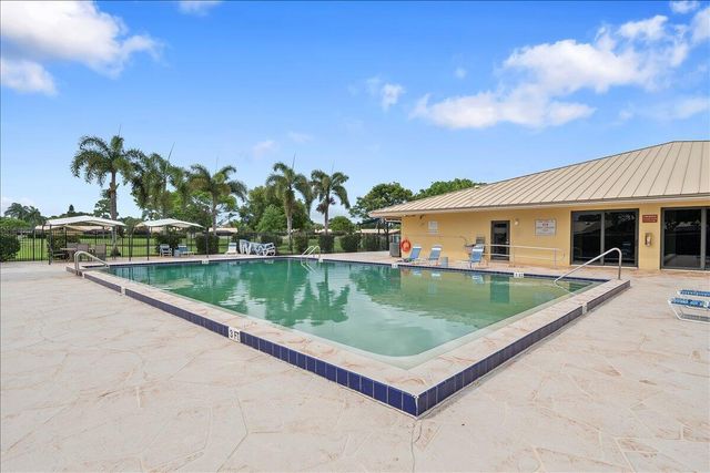 5715 Golden Eagle Circle, Palm Beach Gardens, FL 33418