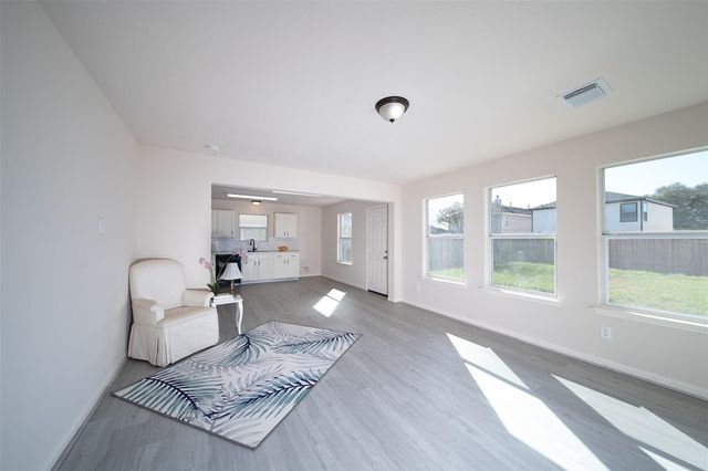 12934 Kingston Point Lane, Houston, TX 77047
