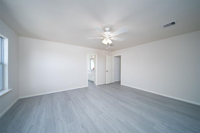12934 Kingston Point Lane, Houston, TX 77047