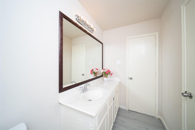 12934 Kingston Point Lane, Houston, TX 77047