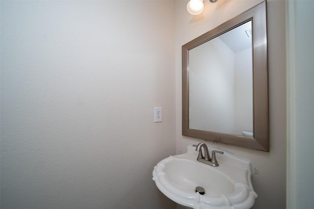 12934 Kingston Point Lane, Houston, TX 77047