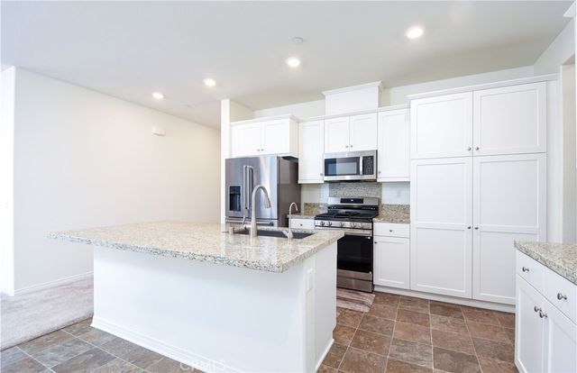 5274 Saloon, Hemet, CA 92545