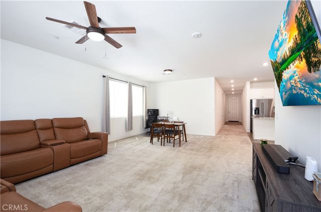 5274 Saloon, Hemet, CA 92545