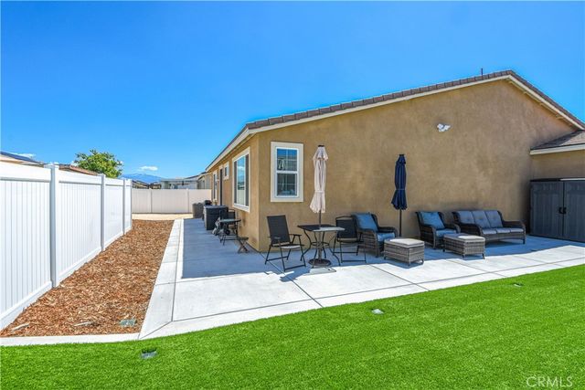 5274 Saloon, Hemet, CA 92545