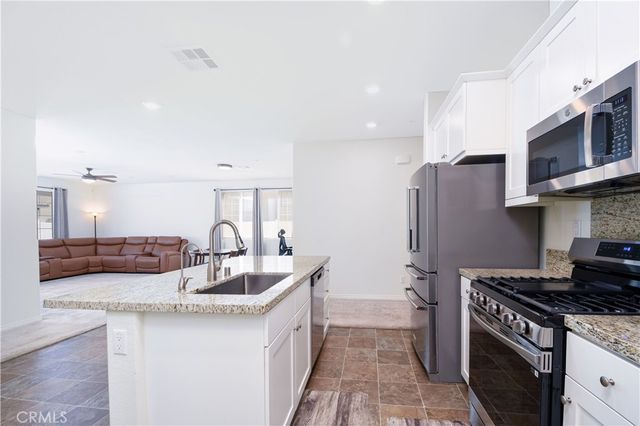 5274 Saloon, Hemet, CA 92545