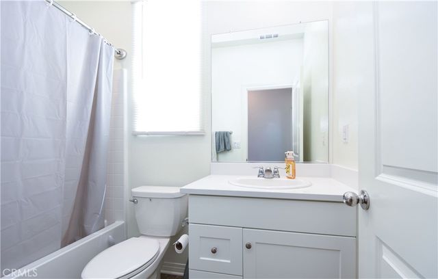 5274 Saloon, Hemet, CA 92545