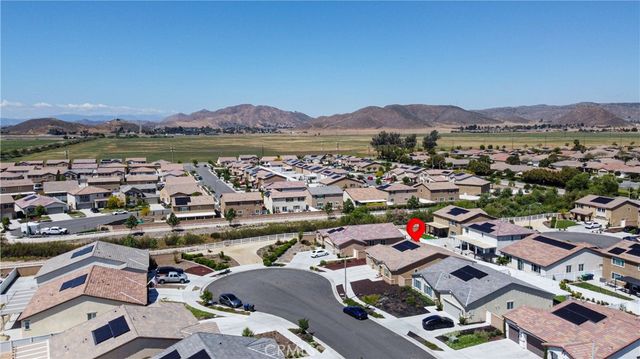 5274 Saloon, Hemet, CA 92545