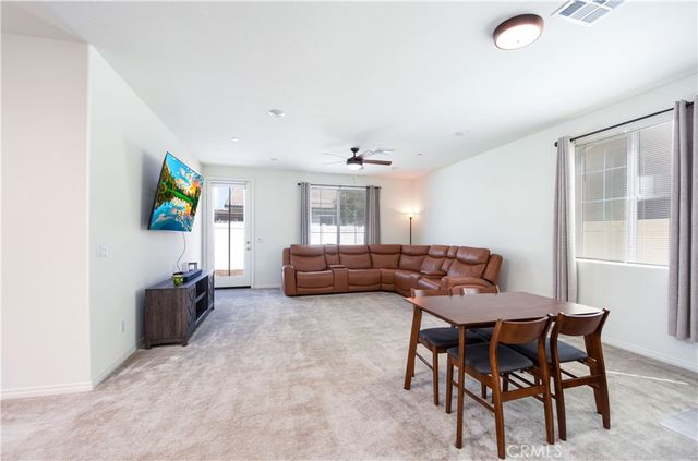 5274 Saloon, Hemet, CA 92545