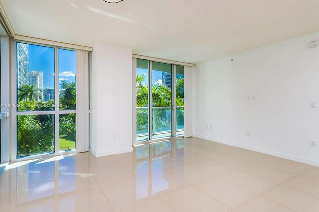 500 Brickell Avenue 401, Miami, FL 33131