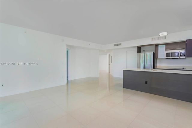 500 Brickell Avenue 401, Miami, FL 33131