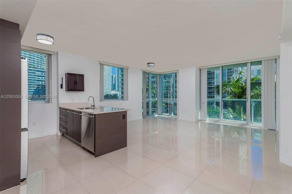 500 Brickell Avenue 401, Miami, FL 33131