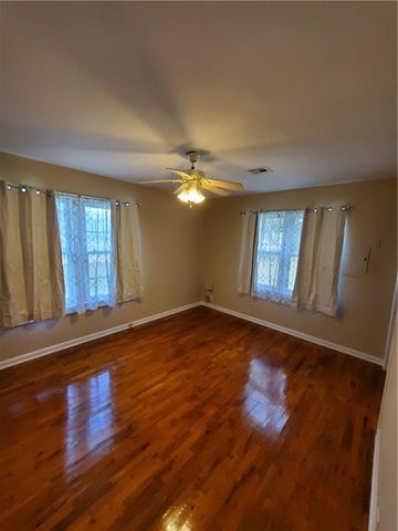 202 E linn Street, Lacygne, KS 66040