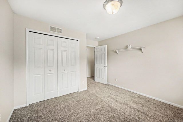 111 S Vista Drive, Auburn Hills, MI 48326