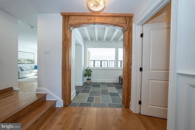 201 S SPRING MILL RD, Villanova, PA 19085