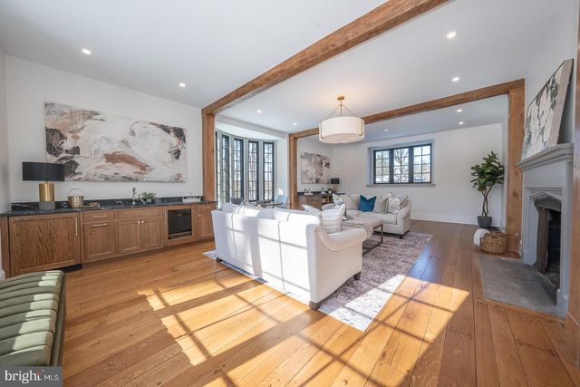 201 S SPRING MILL RD, Villanova, PA 19085