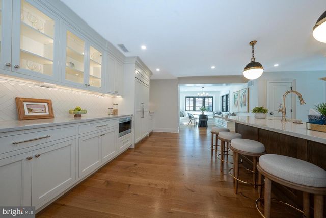 201 S SPRING MILL RD, Villanova, PA 19085