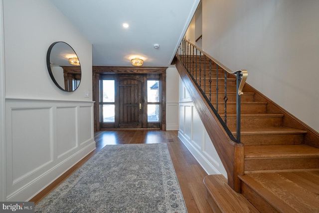 201 S SPRING MILL RD, Villanova, PA 19085