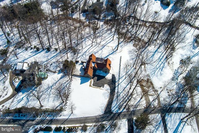 201 S SPRING MILL RD, Villanova, PA 19085