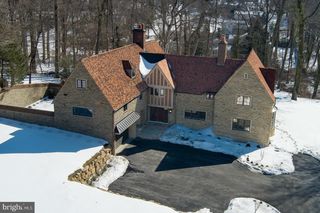 201 S SPRING MILL RD, Villanova, PA 19085