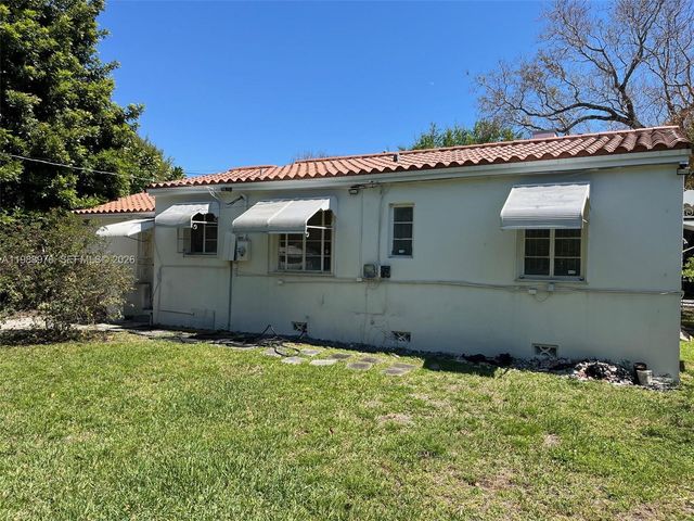 9326 NW 2nd Ave, Miami Shores, FL 33150