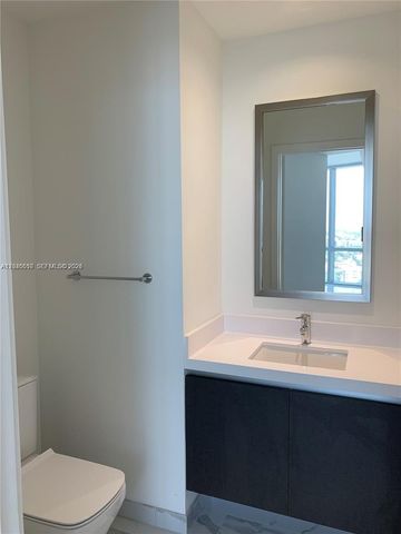 851 NE 1st Avenue 2702, Miami, FL 33132