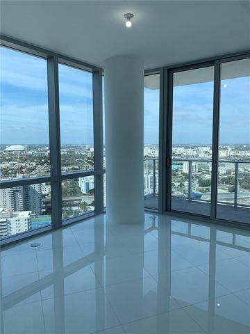 851 NE 1st Avenue 2702, Miami, FL 33132