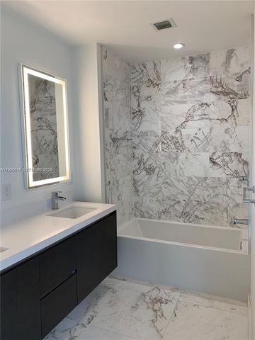 851 NE 1st Avenue 2702, Miami, FL 33132