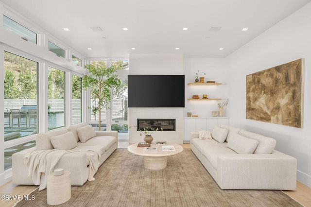 5924 Paseo Canyon Drive, Malibu, CA 90265