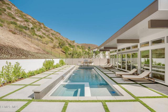 5924 Paseo Canyon Drive, Malibu, CA 90265