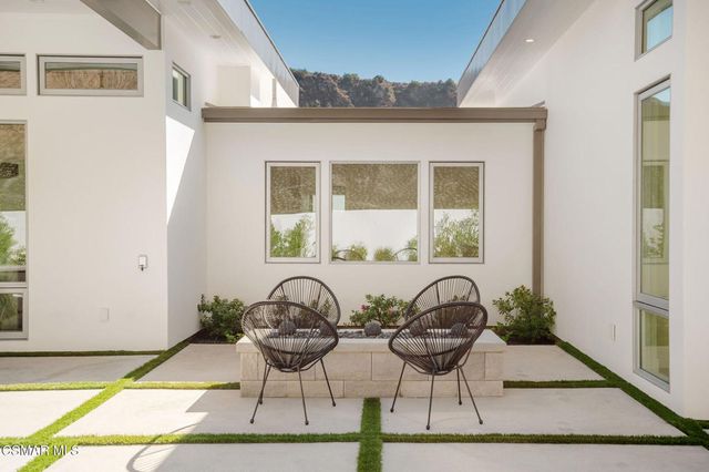 5924 Paseo Canyon Drive, Malibu, CA 90265