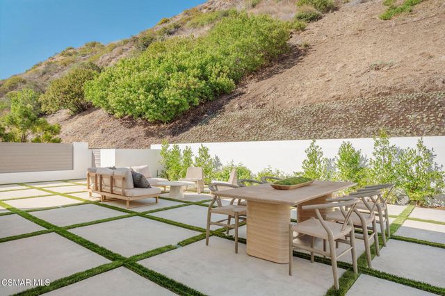 5924 Paseo Canyon Drive, Malibu, CA 90265