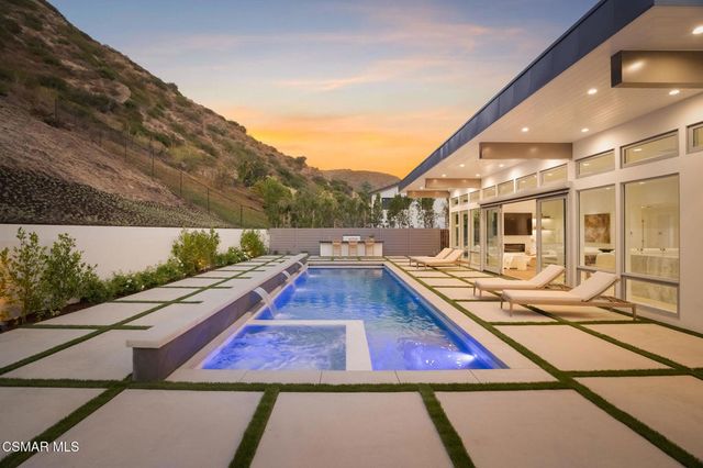 5924 Paseo Canyon Drive, Malibu, CA 90265
