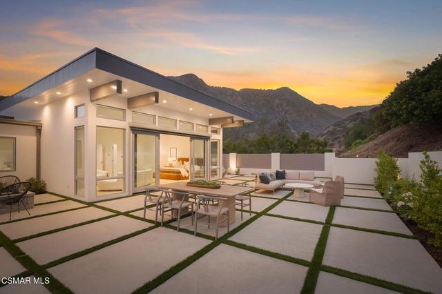 5924 Paseo Canyon Drive, Malibu, CA 90265