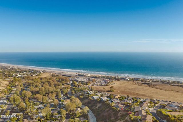 5924 Paseo Canyon Drive, Malibu, CA 90265