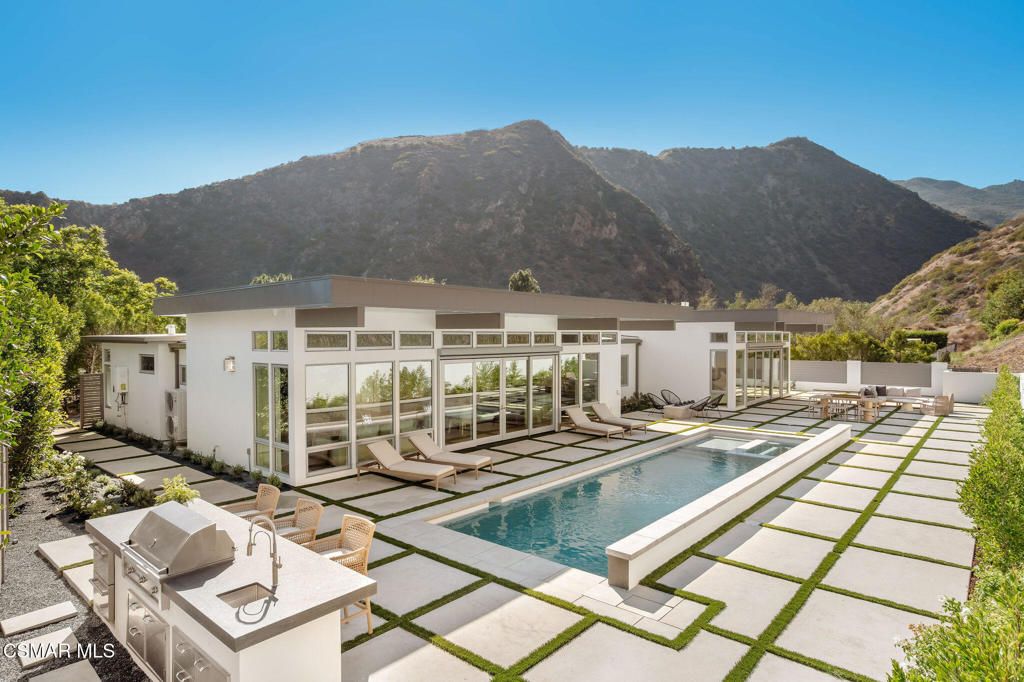 5924 Paseo Canyon Drive, Malibu, CA 90265