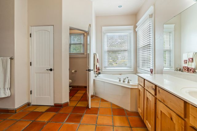 9510 Modesto Avenue NE, Albuquerque, NM 87122