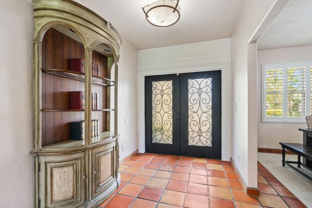 9510 Modesto Avenue NE, Albuquerque, NM 87122