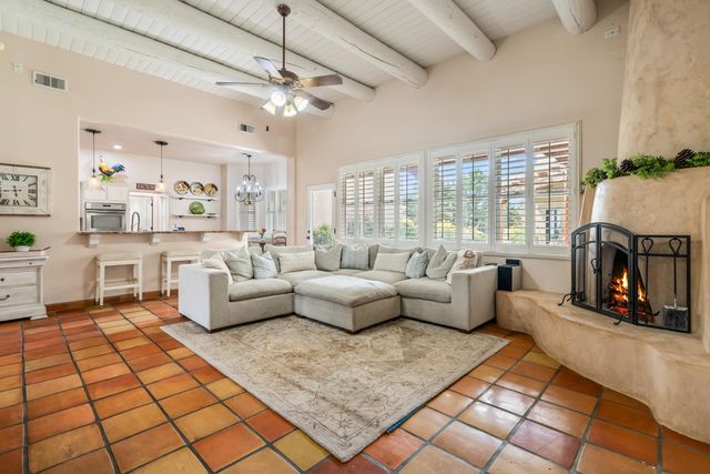 9510 Modesto Avenue NE, Albuquerque, NM 87122