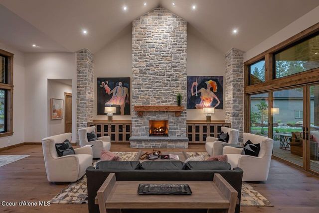 L4B1 N Mountain View Rd, Rathdrum, ID 83858