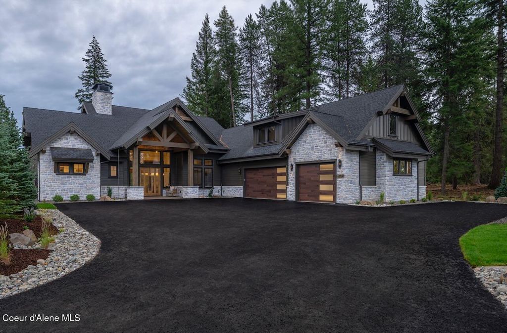 L4B1 N Mountain View Rd, Rathdrum, ID 83858