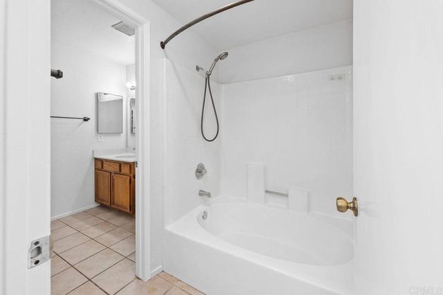 740 Breeze Hill Road 223, Vista, CA 92081