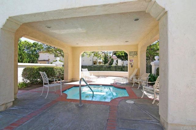 740 Breeze Hill Road 223, Vista, CA 92081