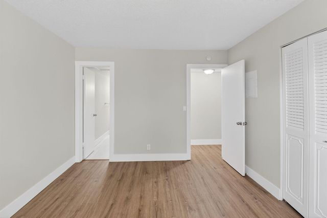 2213 NE 1st Court 204, Boynton Beach, FL 33435