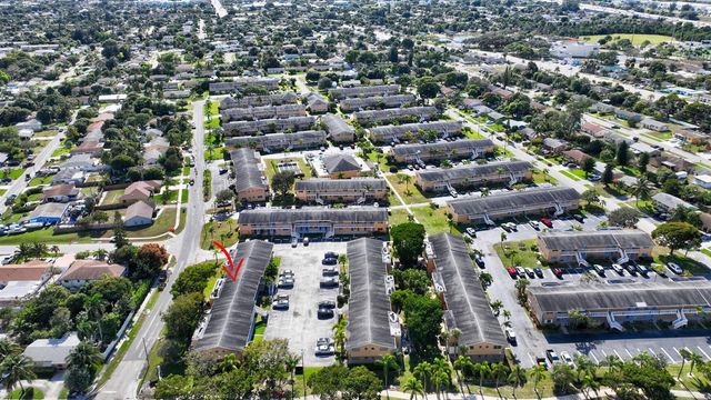 2213 NE 1st Court 204, Boynton Beach, FL 33435