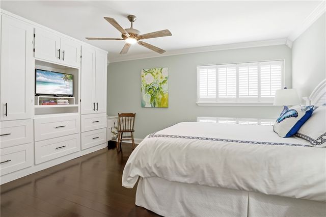 1000 Mallery Street Ext J77, St Simons Island, GA 31522