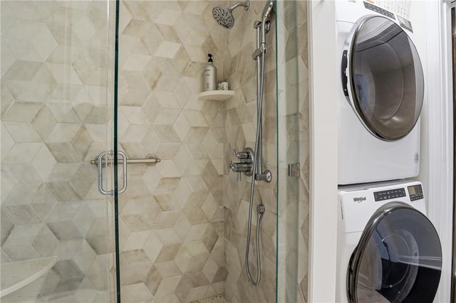 1000 Mallery Street Ext J77, St Simons Island, GA 31522