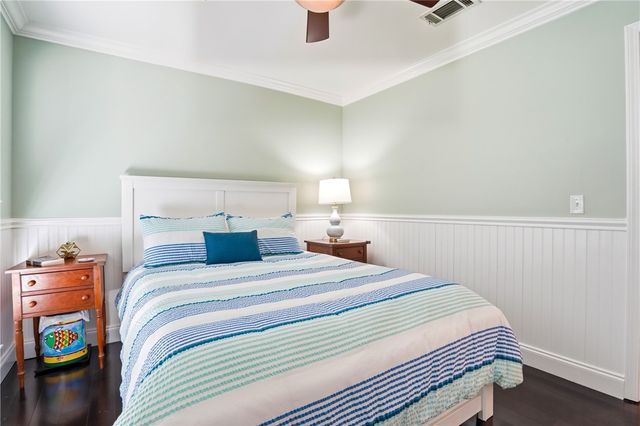 1000 Mallery Street Ext J77, St Simons Island, GA 31522